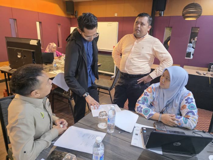 Mesyuarat Pengemaskinian Data Kategori Built Environment Bersama Pihak Berkuasa Tempatan